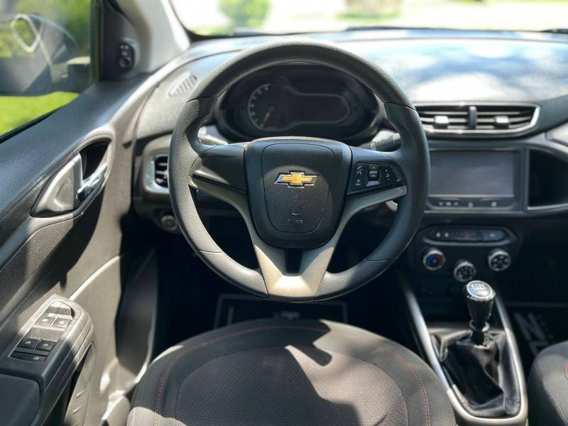 CHEVROLET - ONIX - 2016/2016 - Preta - Sob Consulta