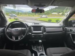 FORD - RANGER - 2021/2022 - Preta - Sob Consulta