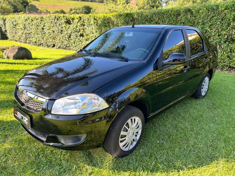 FIAT - SIENA - 2014/2015 - Preta - Sob Consulta