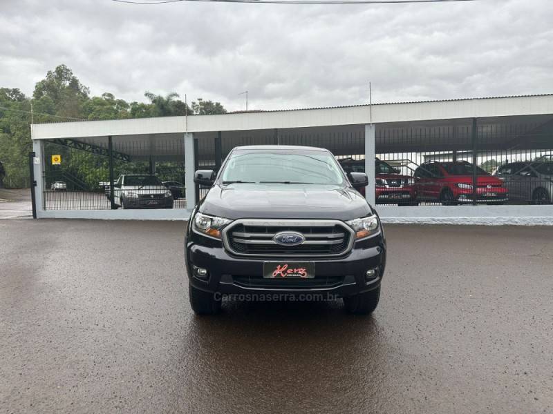 FORD - RANGER - 2021/2022 - Preta - Sob Consulta