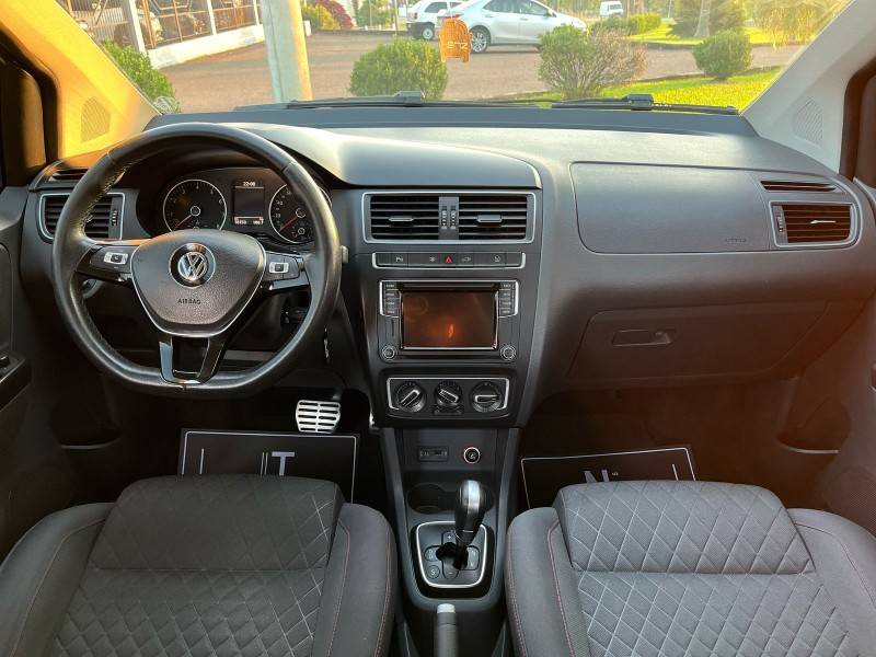 VOLKSWAGEN - CROSSFOX - 2015/2016 - Cinza - Sob Consulta