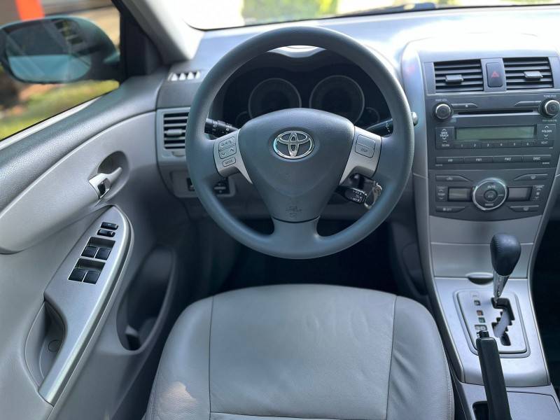 TOYOTA - COROLLA - 2009/2010 - Prata - Sob Consulta